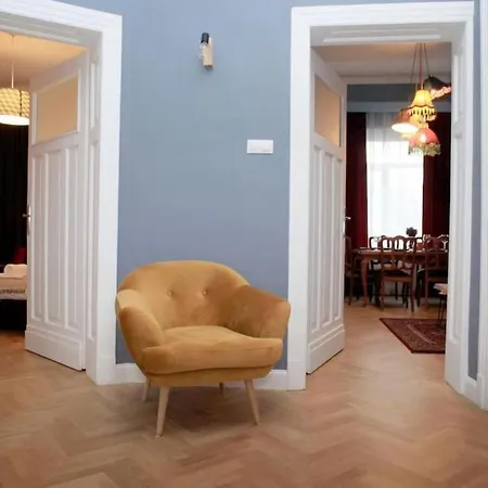 *citadel* 2br - Center 公寓 *