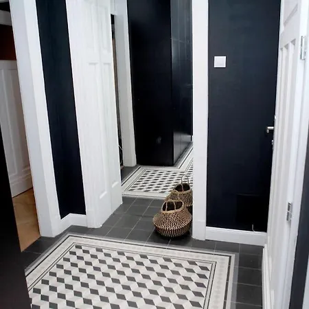 *citadel* 2br - Center София